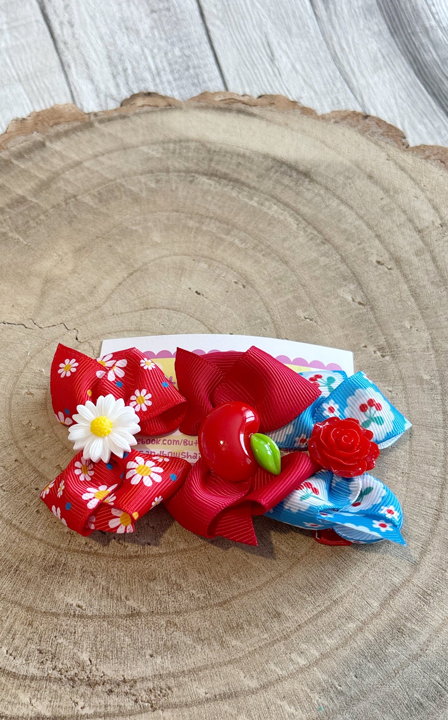 š Red Floral & Apple Bow Clip Set ā Set of 3 š
