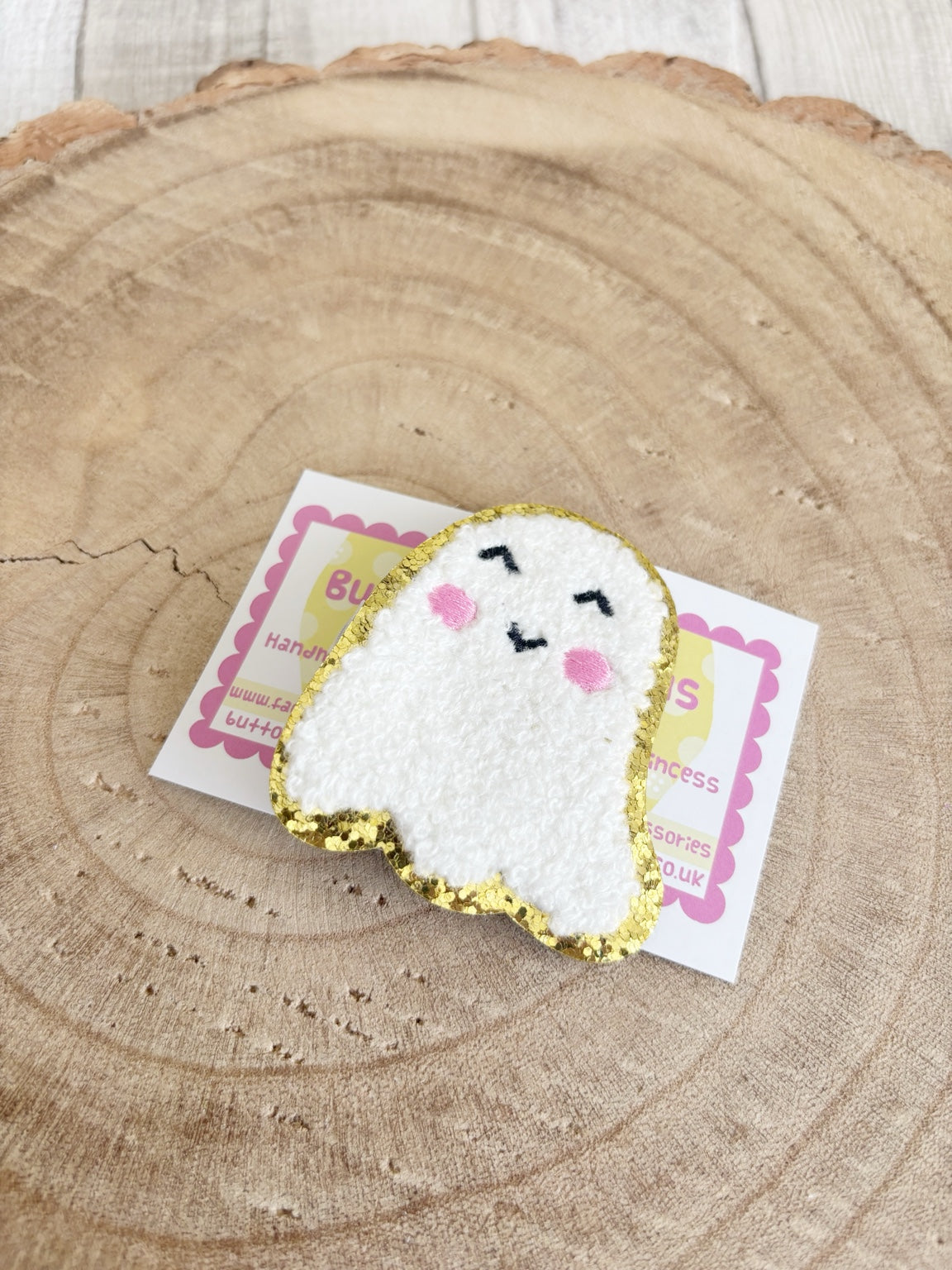 White fluffy ghost Halloween hair clip with pink cheeks