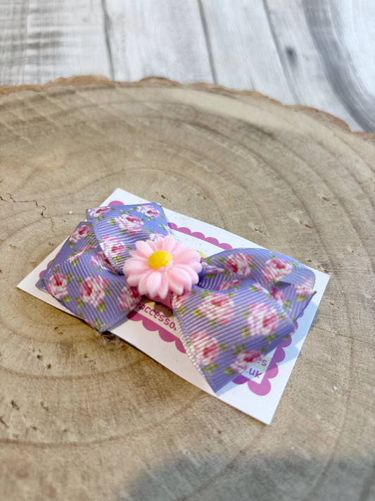 Floral Daisy Bow Hair Clip