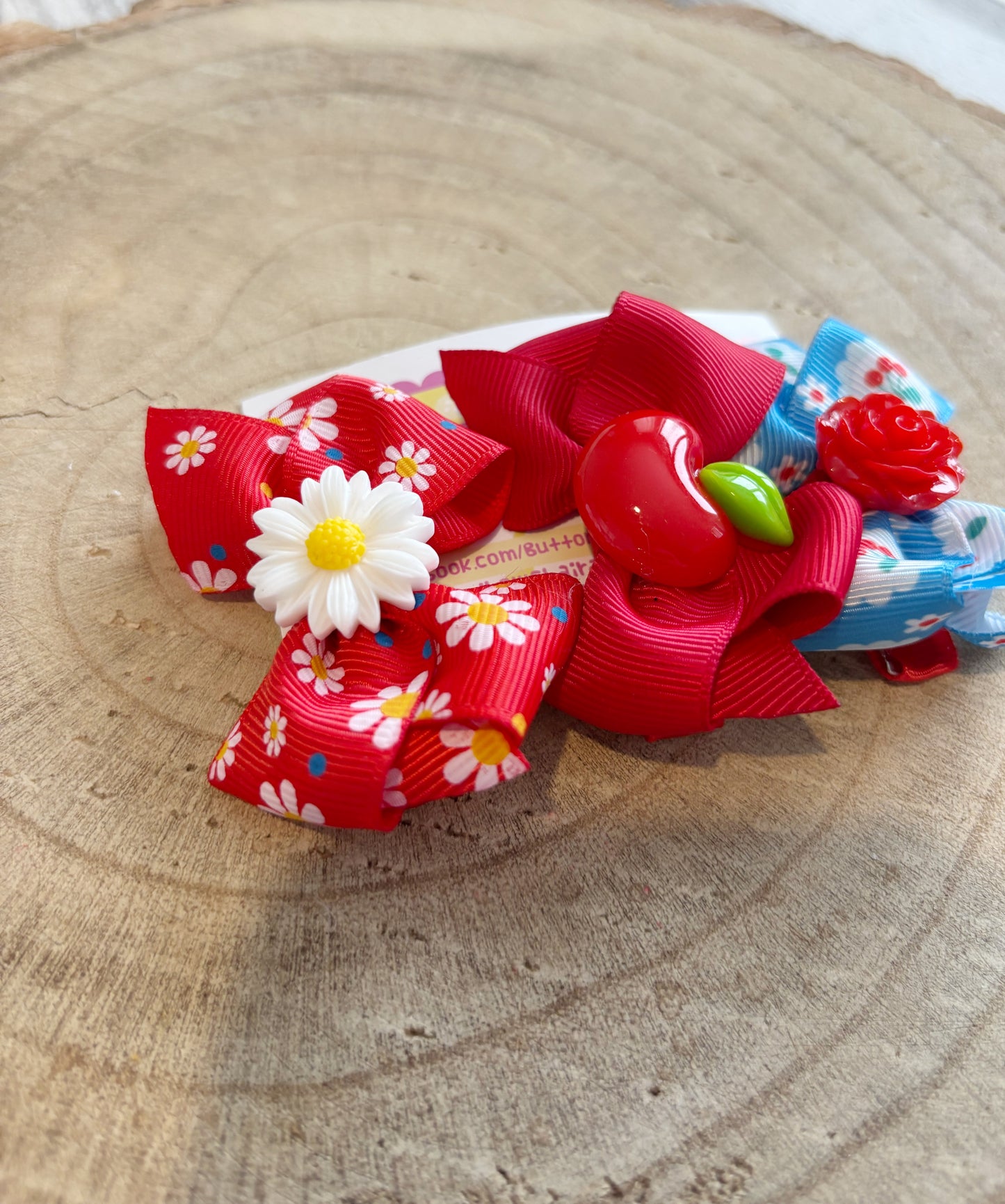 🍎 Red Floral & Apple Bow Clip Set – Set of 3 🍎