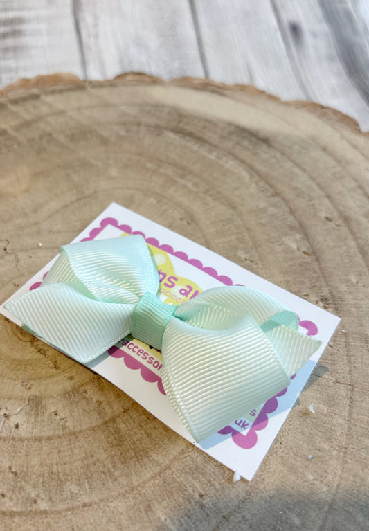 Mint Green Classic Bow Hair Clip – Non-Slip | Handmade