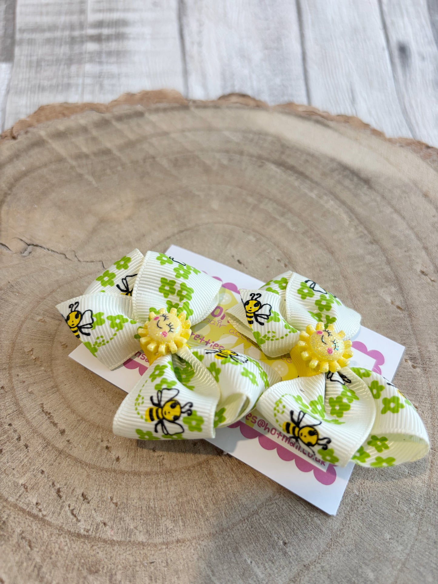 🐝 Bee & Clover Hair Bow Set – Set of 2 🐝