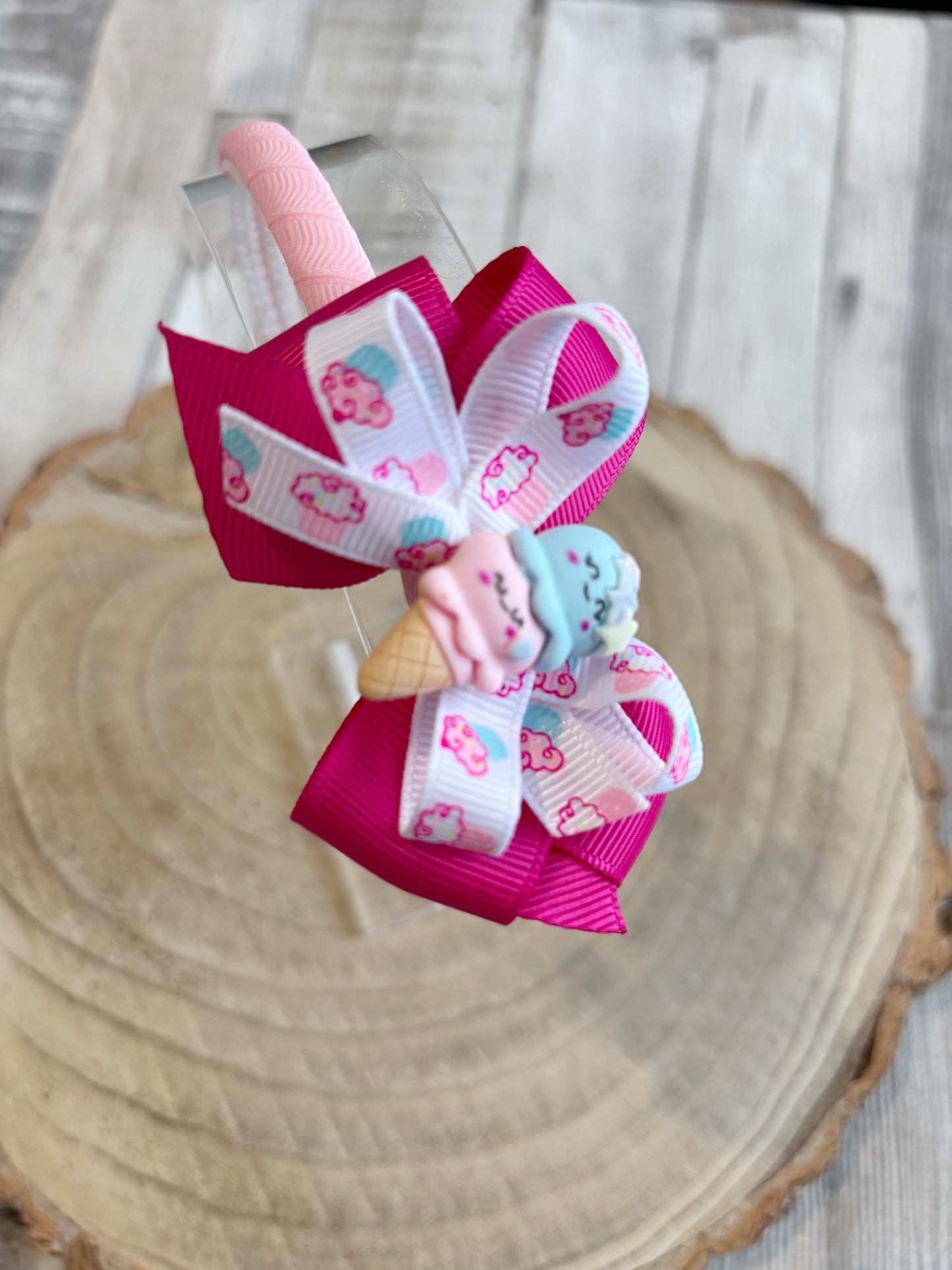 🎀🧁 Cute Ice Cream Bow Headband – Pink & Cupcake Print 🧁🎀