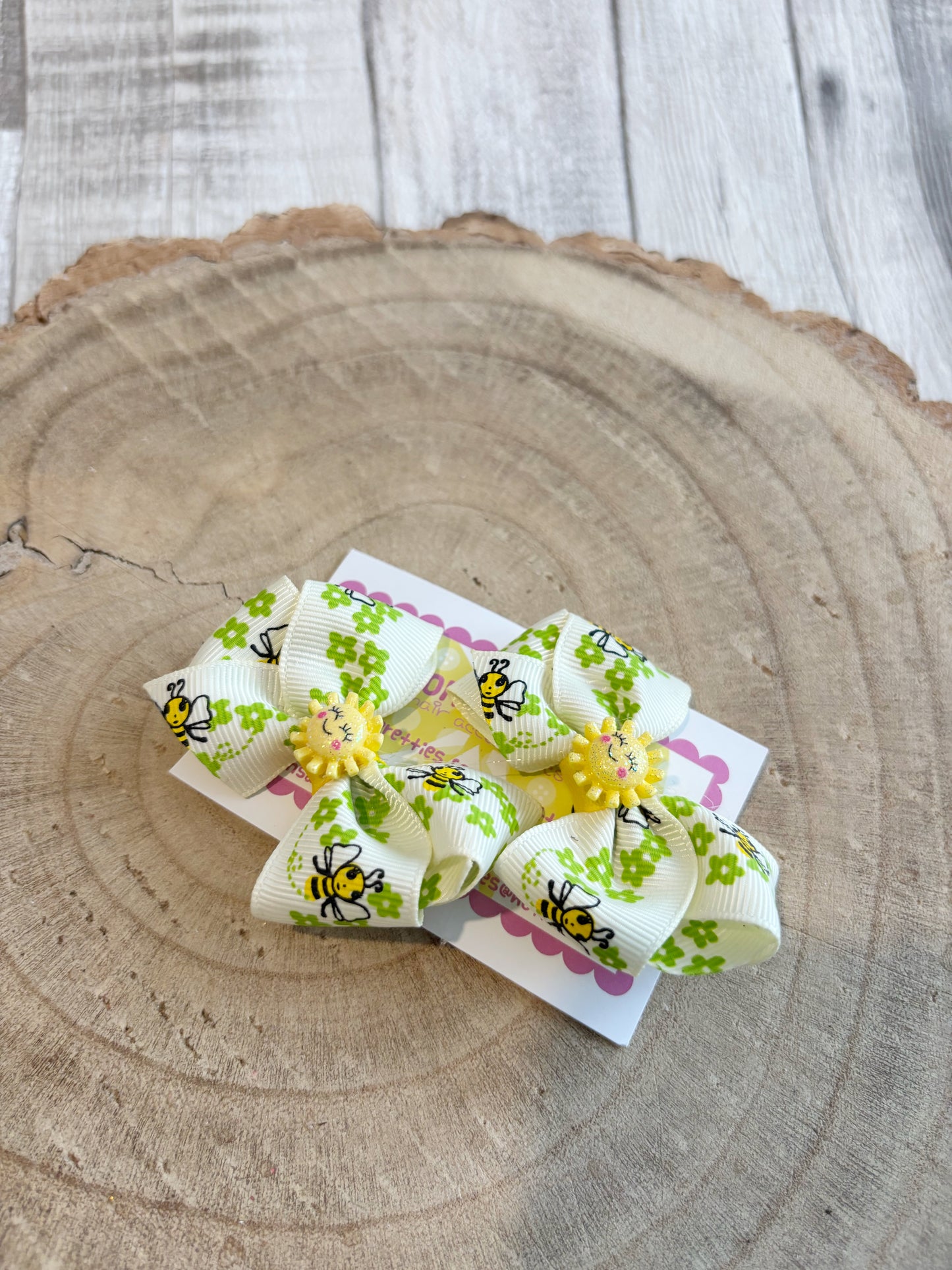 🐝 Bee & Clover Hair Bow Set – Set of 2 🐝