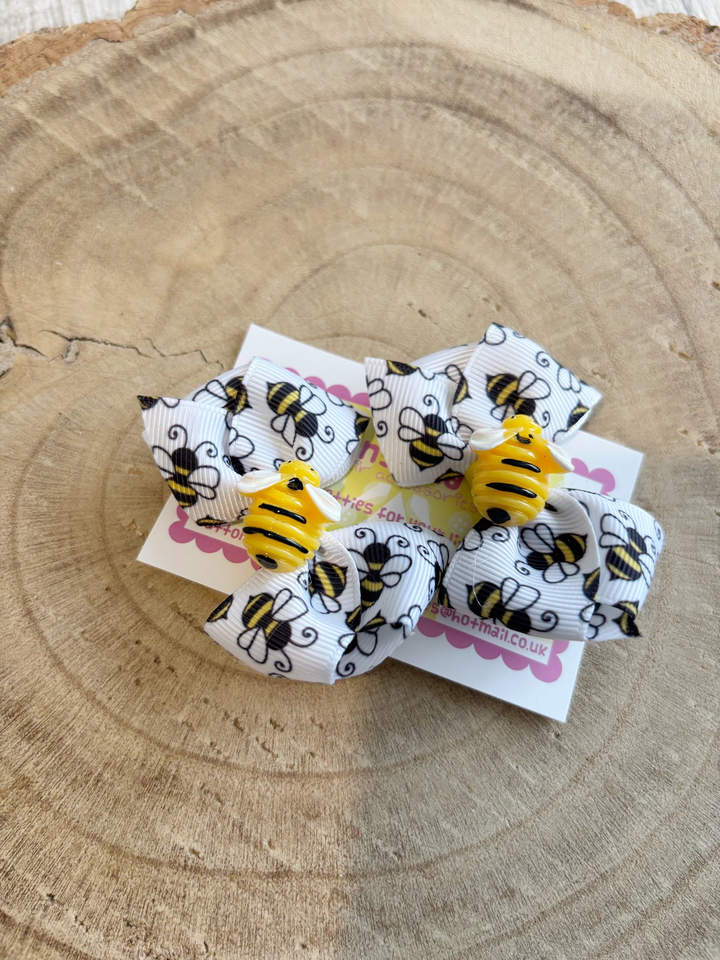 🐝 Bee Print Hair Bow Set – Set of 2 🐝