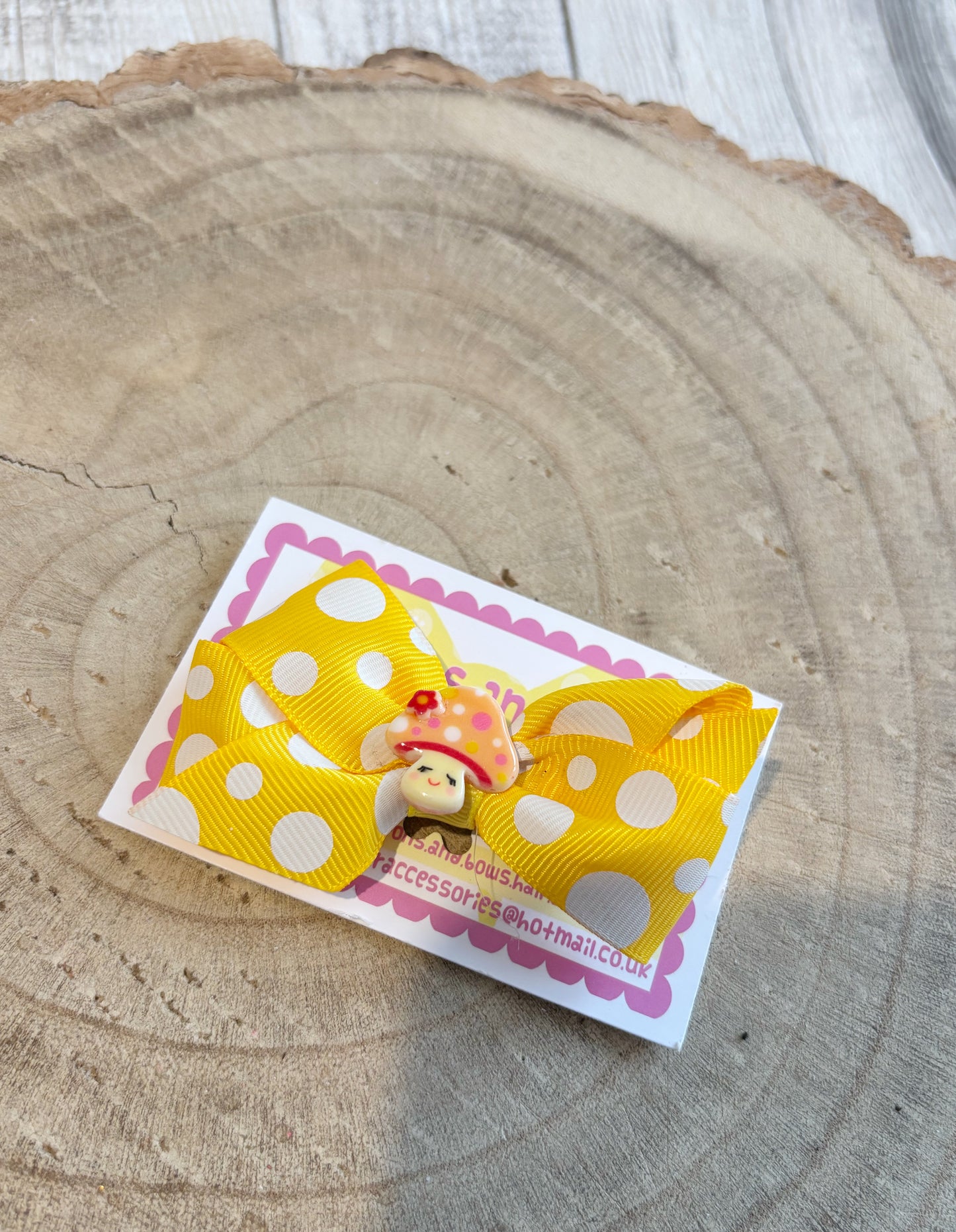 🎀 Yellow Polka Dot Bow Hair Clip with Cute Mushroom Centre 🎀