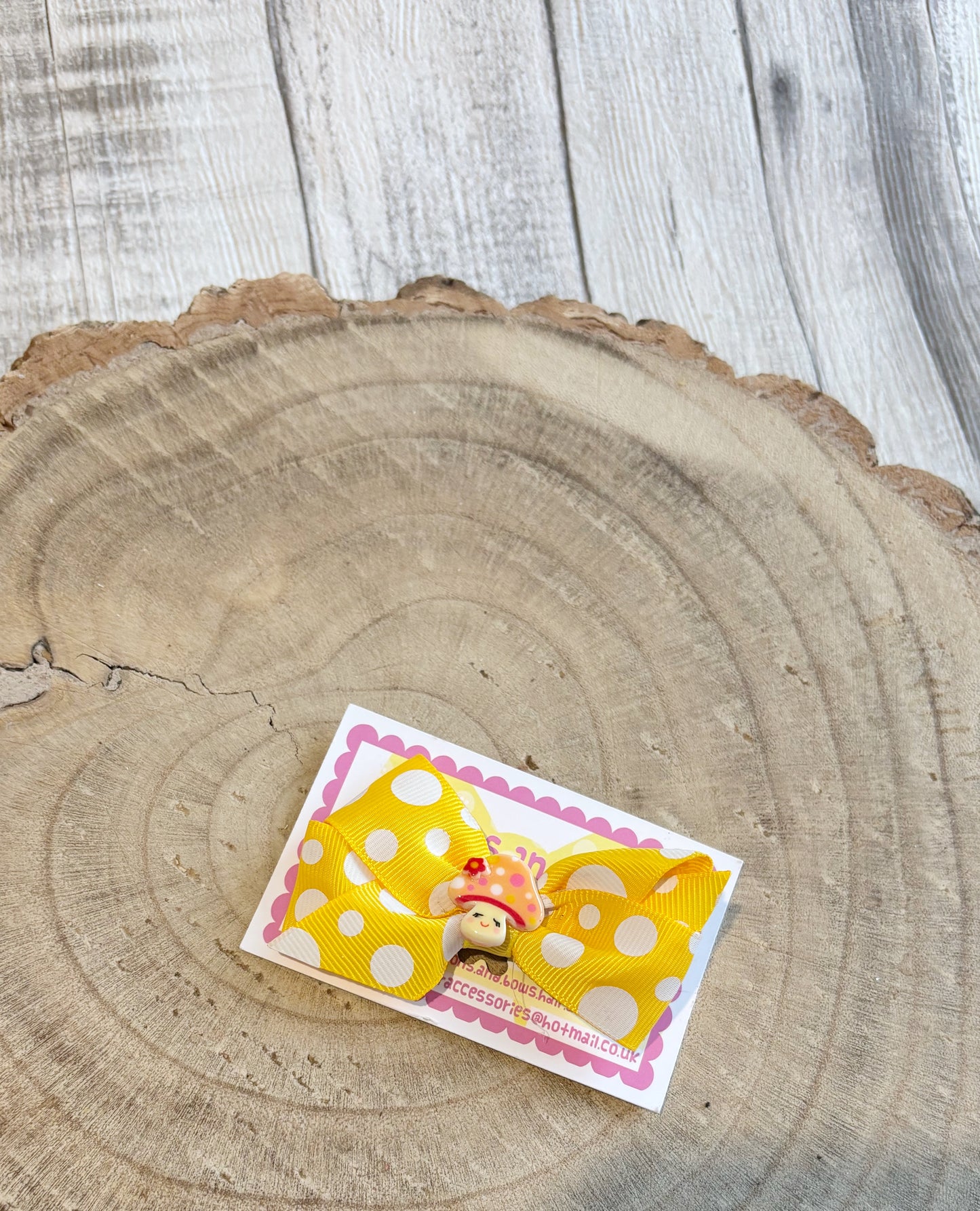 🎀 Yellow Polka Dot Bow Hair Clip with Cute Mushroom Centre 🎀
