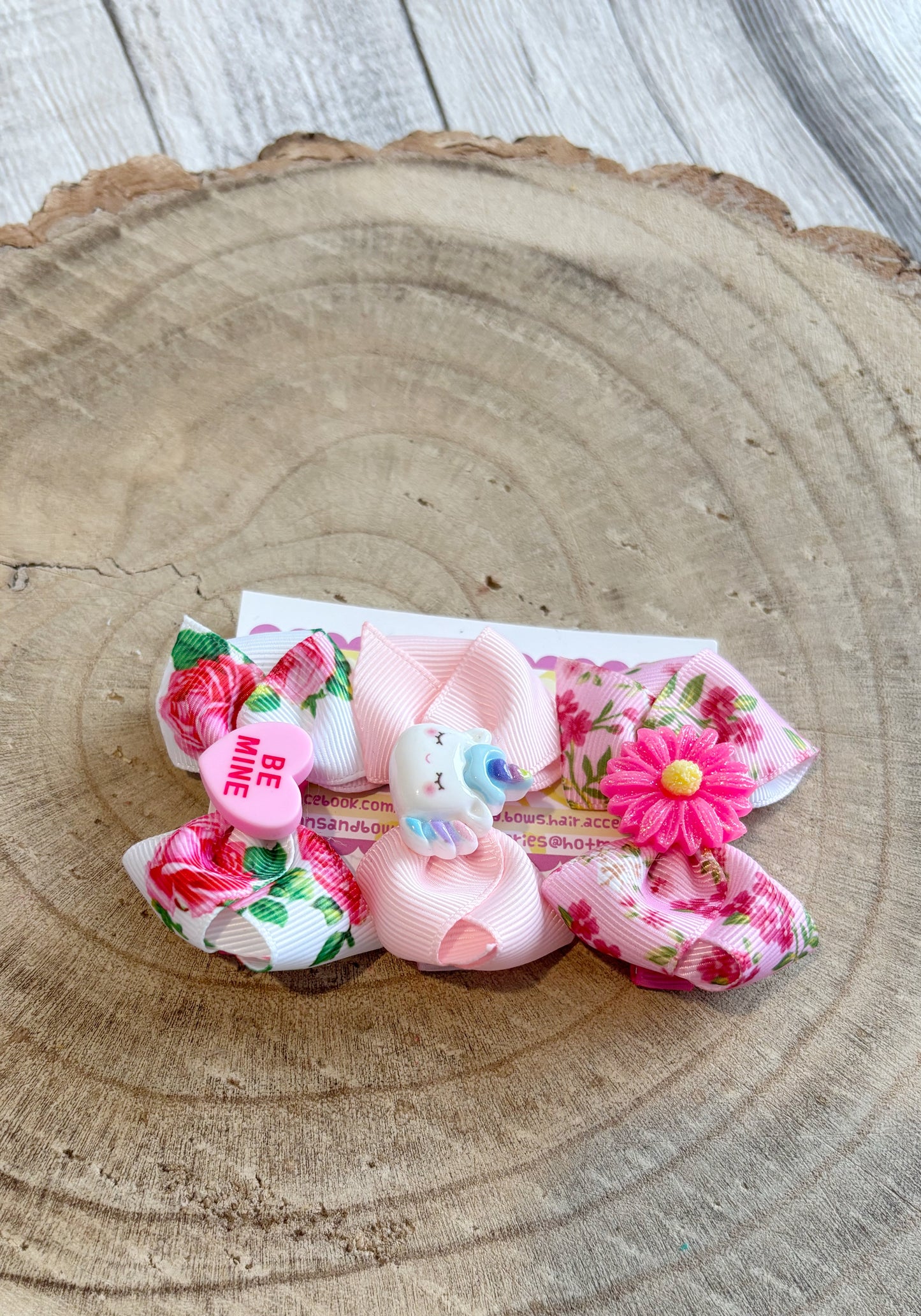 🌸 Floral & Sweet Character Bow Clip Set – Set of 3 🌸