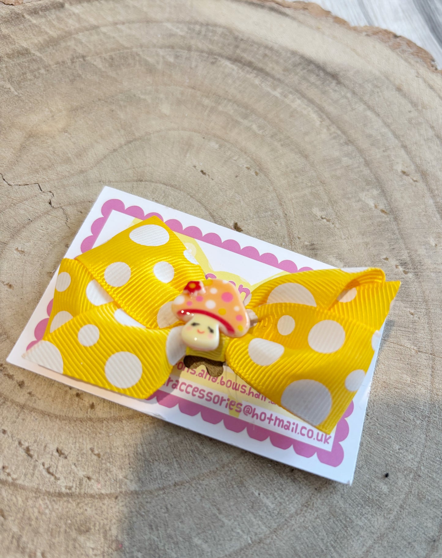 🎀 Yellow Polka Dot Bow Hair Clip with Cute Mushroom Centre 🎀