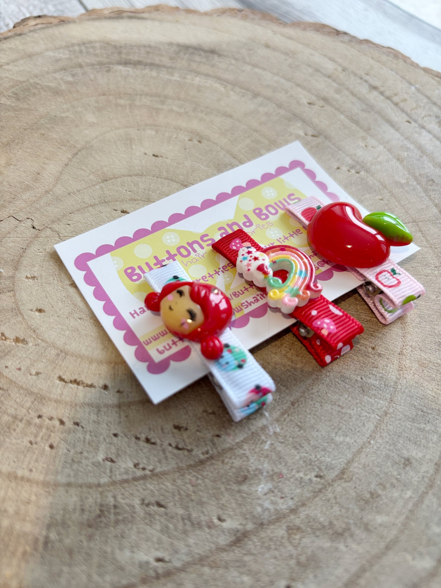 🍎 Cute Character & Fruit Hair Clips – Set of 3 🍎