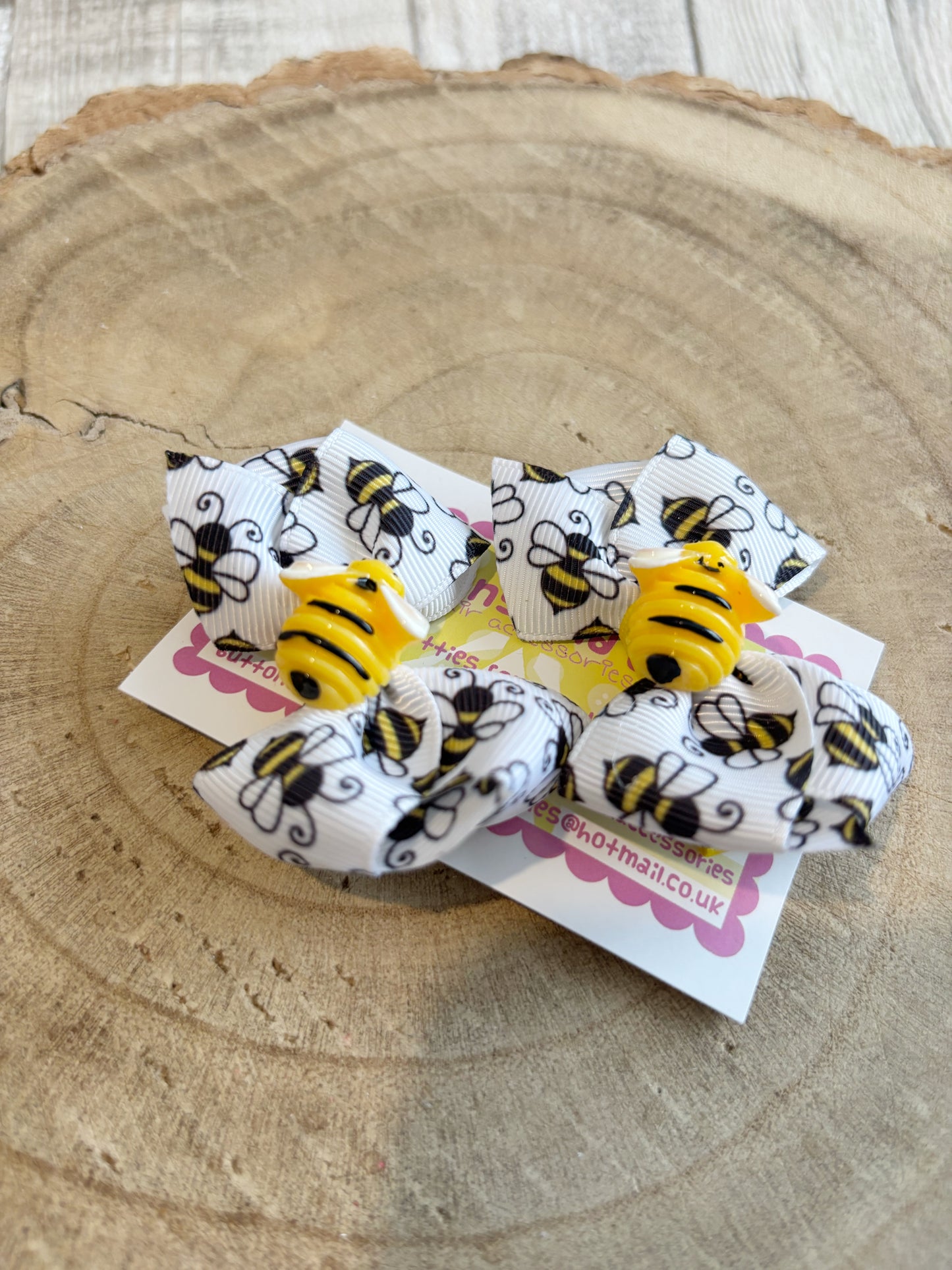 🐝 Bee Print Hair Bow Set – Set of 2 🐝