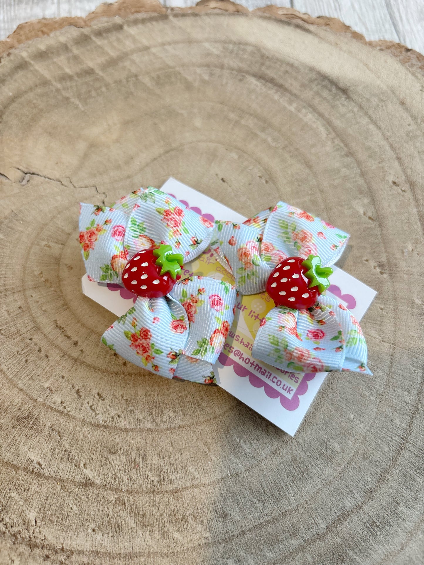 🍓 Strawberry Floral Hair Bow Set – Set of 2 🍓