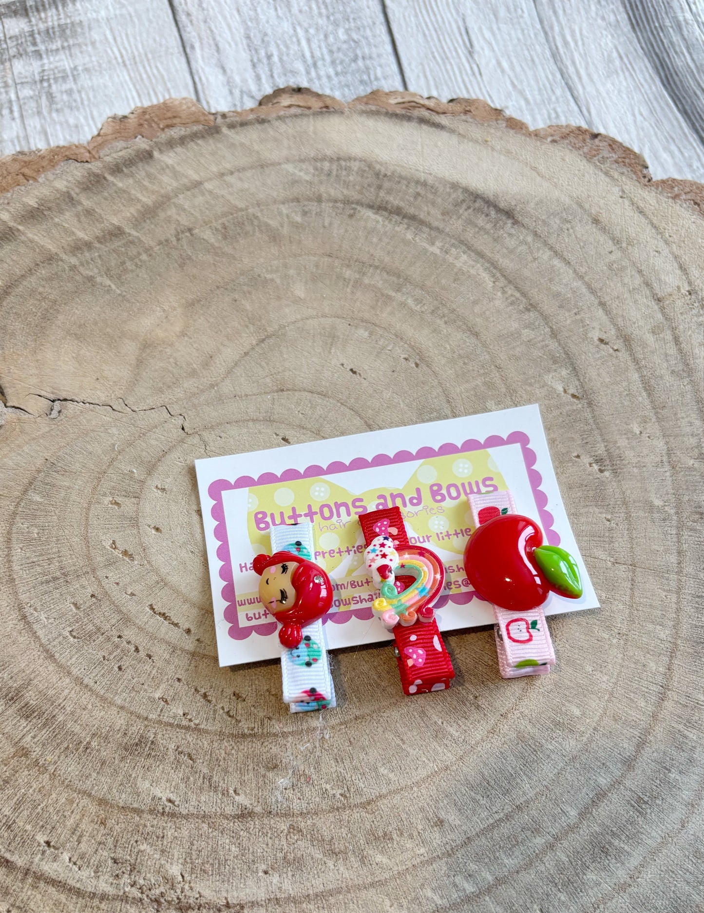 🍎 Cute Character & Fruit Hair Clips – Set of 3 🍎