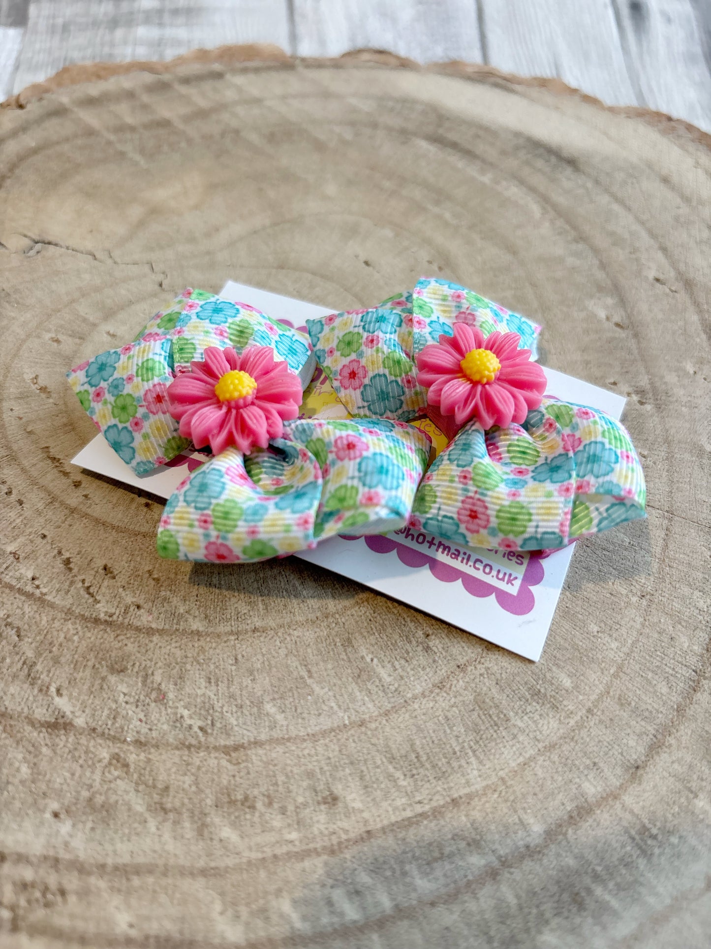 🌸 Floral Hair Bow Set with Pink Flower Centre – Set of 2 🌸