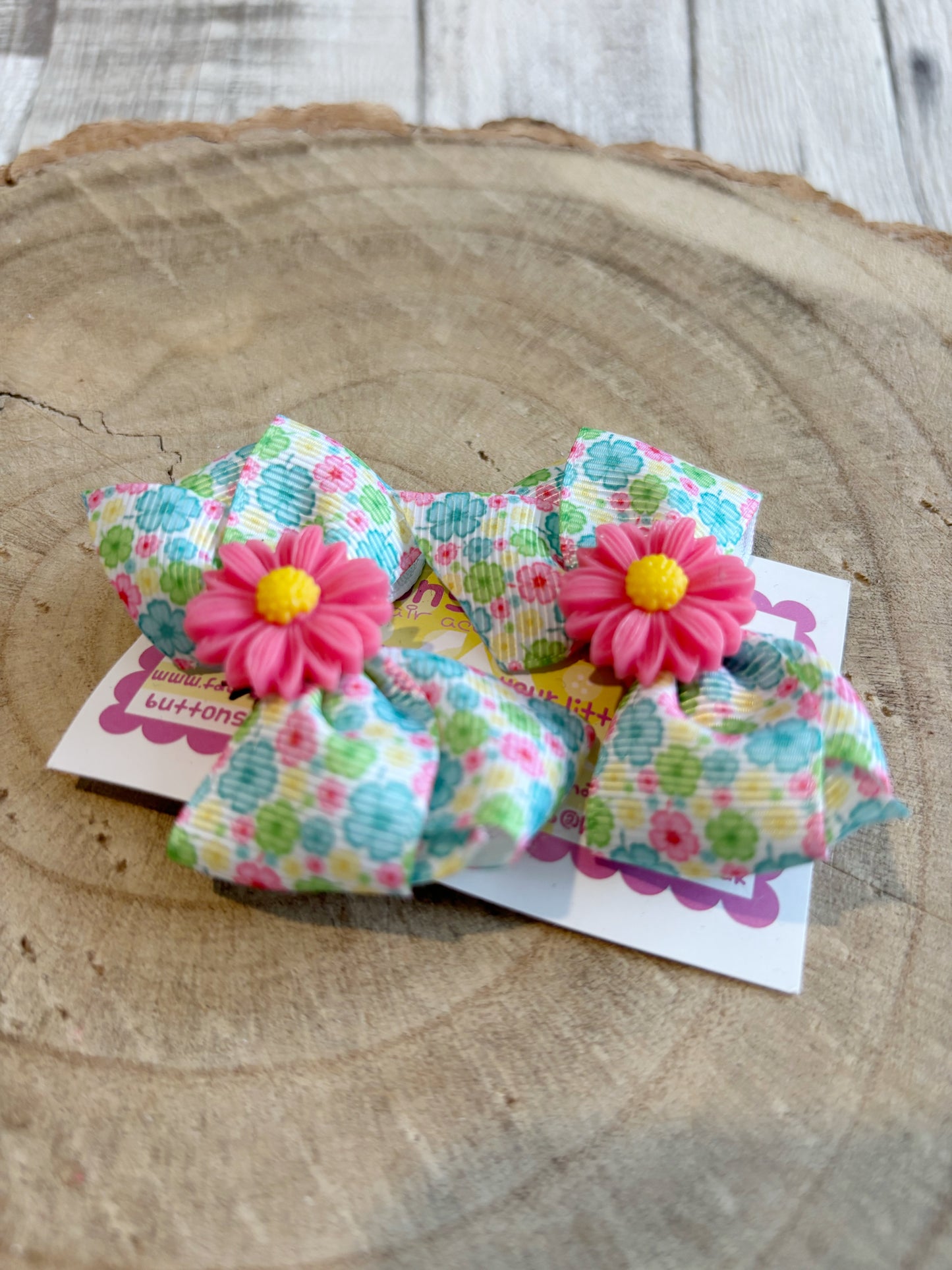 🌸 Floral Daisy Hair Bow Set – Set of 2 🌸